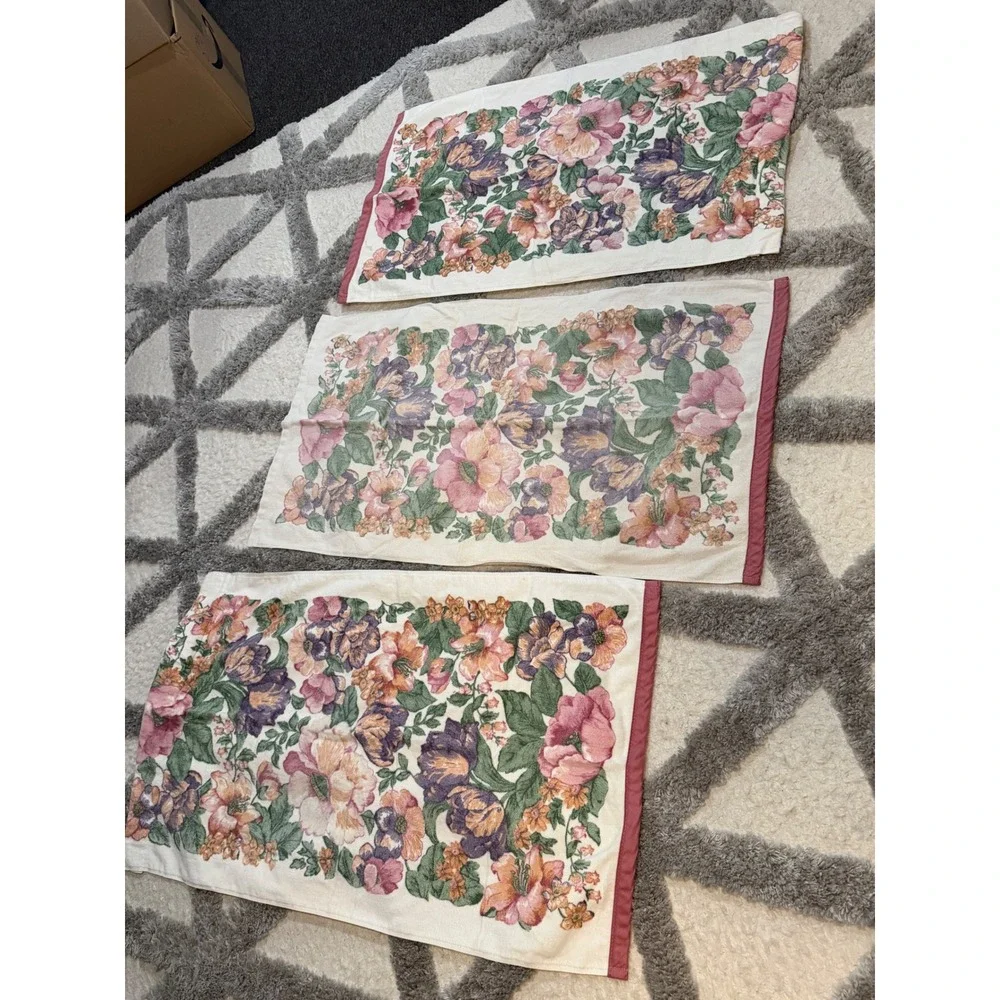 VTG Bath Towels Floral Pink Purple Orange Cream Botanical Garden Set of 3 Retro